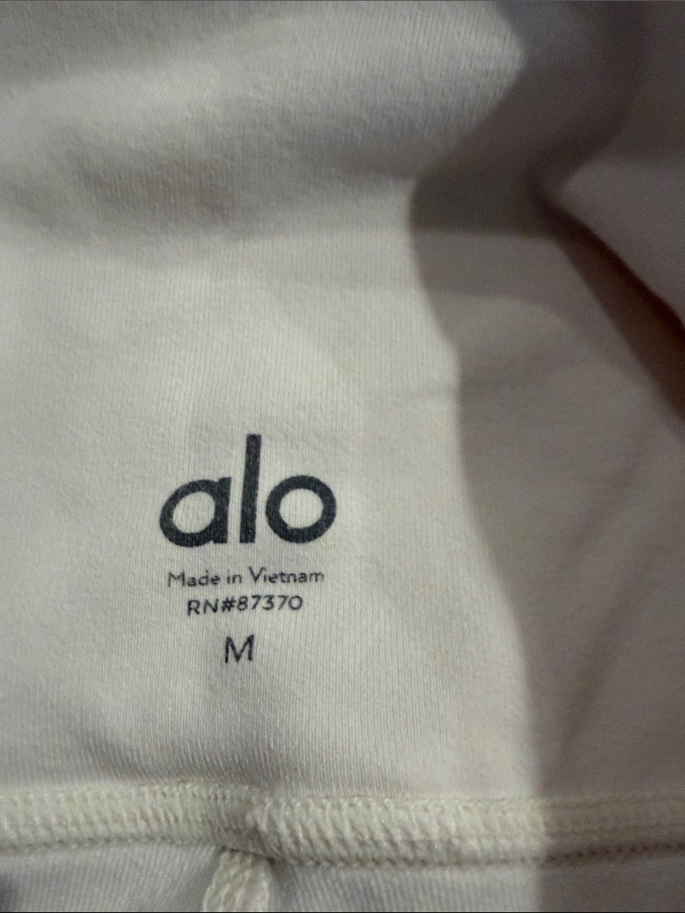 ALO Yoga High-Rise Cream Exercise Shorts - Picture 5 of 7